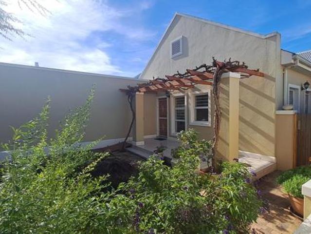 House for sale in Durbanville, Western Cape