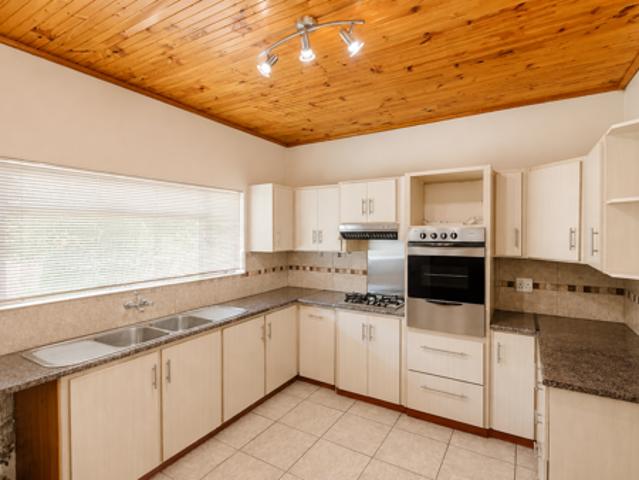House for sale in Bergsig, Durbanville