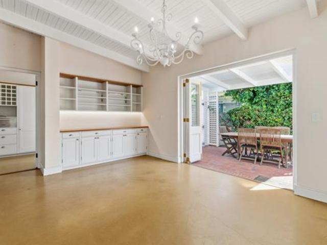 House for sale in Cape Town, Western Cape