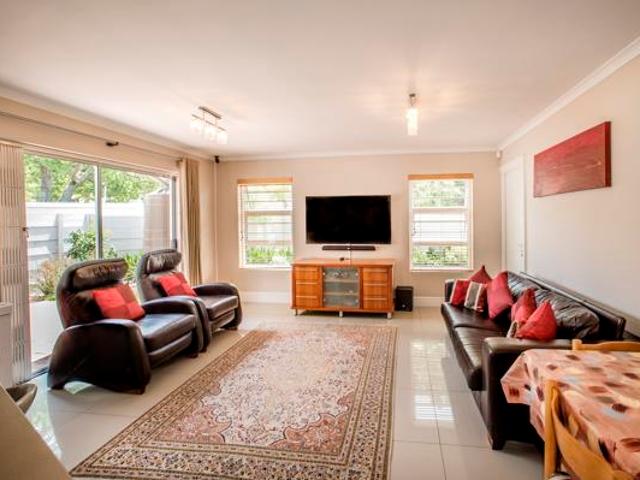 House for sale in Cape Town, Western Cape