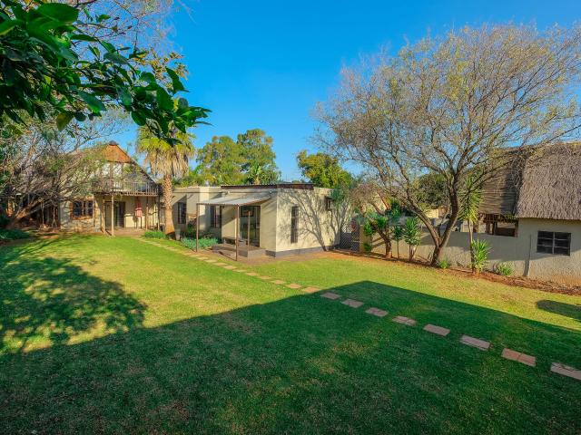 House for sale in Roodepoort, City of Johannesburg Metropolitan Municipality