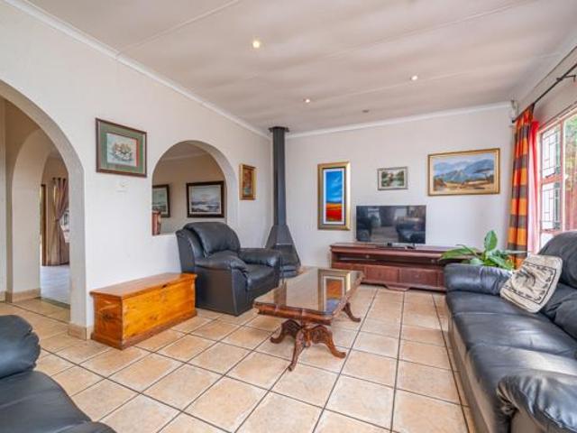 House for sale in West Rand Garden estates, Westonaria Local Municipality