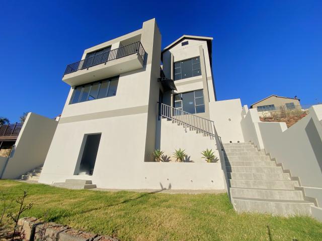 House for sale in Roodepoort, Gauteng