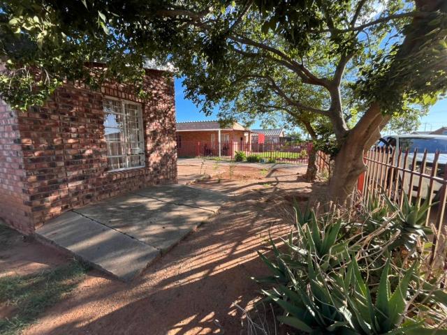 House for sale in Frances Baard, Northern Cape