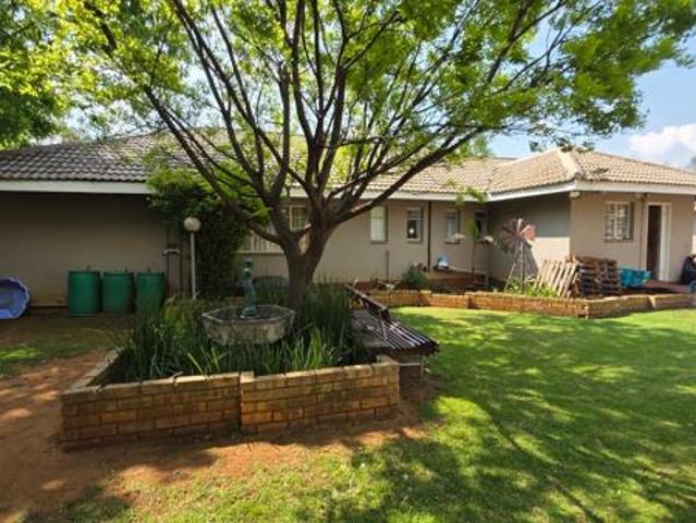 House for sale in Sasolburg, Metsimaholo Local Municipality