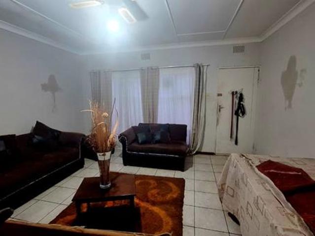House for sale in Dr Kenneth Kaunda, North West