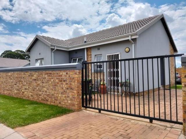 House for rent in Vosloorus, Gauteng
