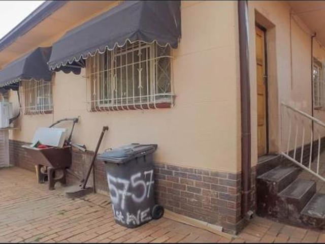 House for rent in Vosloorus, Gauteng