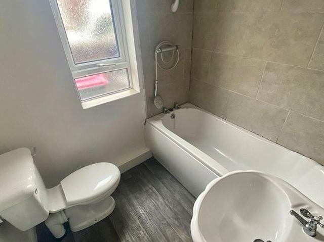 House for rent in Catcliffe, South Yorkshire