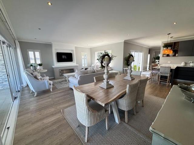 House for rent in Bushmans River Mouth, Eastern Cape