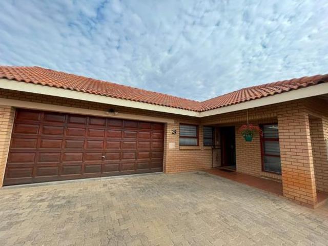 House for sale in Kimberley, Frances Baard District Municipality