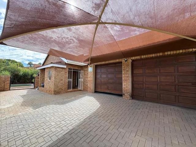 House for sale in Frances Baard, Northern Cape