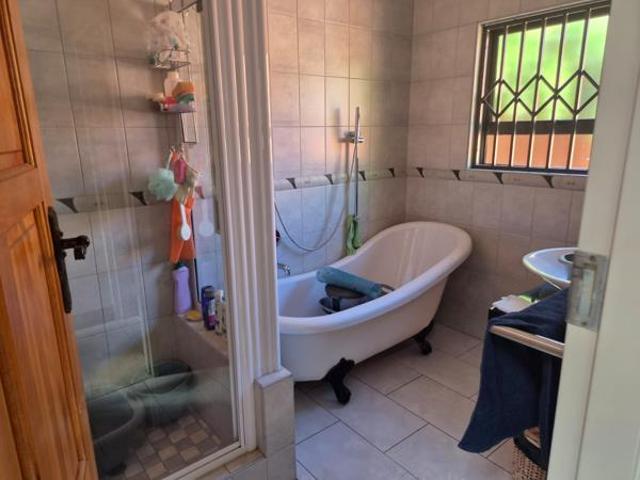 House for sale in Kimberley, Frances Baard District Municipality