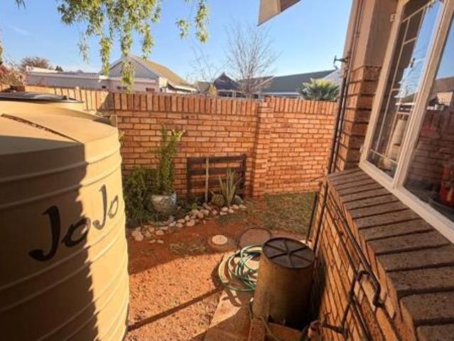 House for sale in Frances Baard, Northern Cape