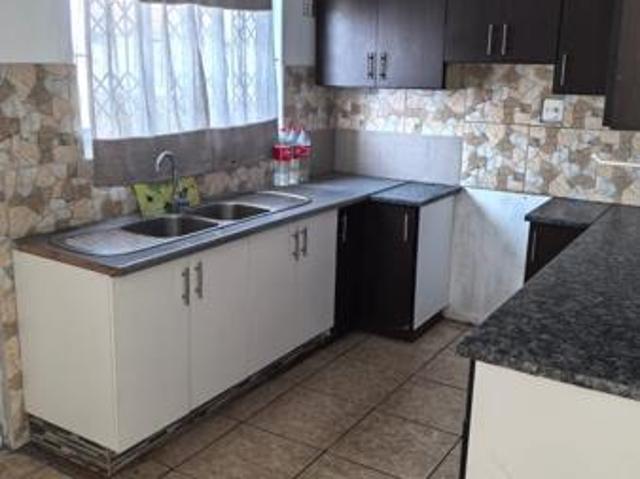 House for rent in Seaview, Kwazulu-natal