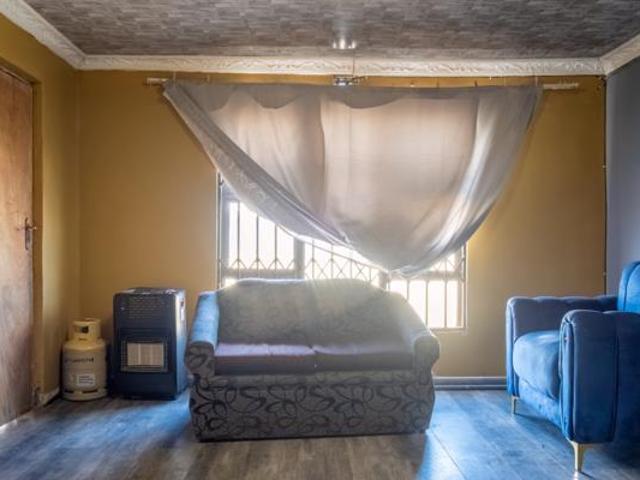 House for sale in Cape Town, Western Cape