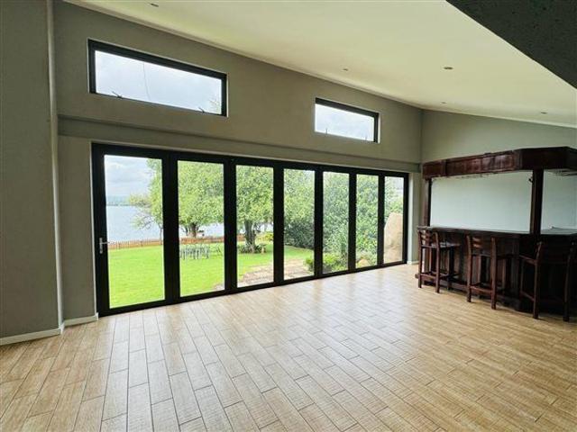 House for rent in Roodeplaat Dam