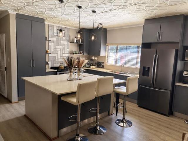 House for sale in Tlhabane, North West