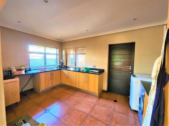 House for sale in Rustenburg Local Municipality, Bojanala Platinum District Municipality