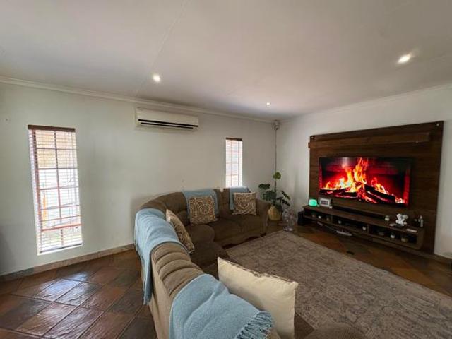 House for sale in Tlhabane, North West