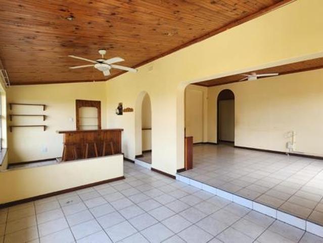 House for sale in Ugu District Municipality, Kwazulu-natal