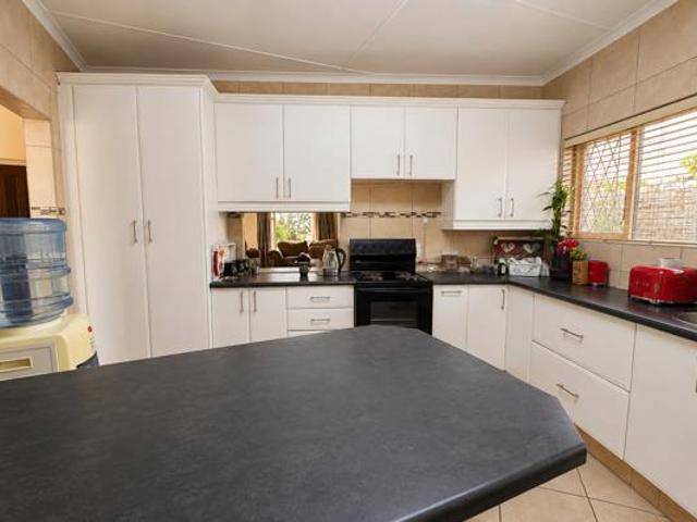 House for sale in Ugu District Municipality, Kwazulu-natal