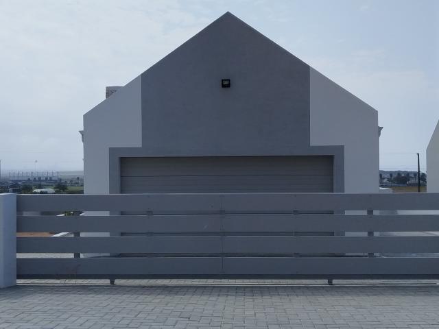 House for sale in West Coast, Britannia Bay