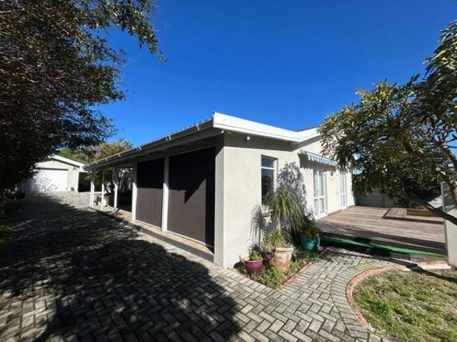 House for sale in Western Cape
