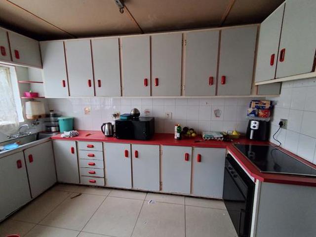 House for sale in Tongaat Beach, Kwazulu-natal