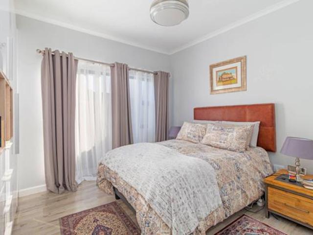House for sale in Cape Town, Western Cape