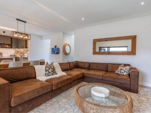 House for sale in Cape Town, Western Cape