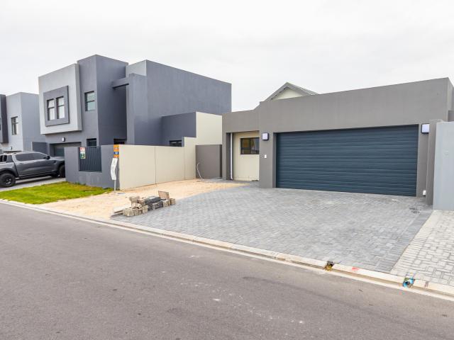 House for sale in Western Cape