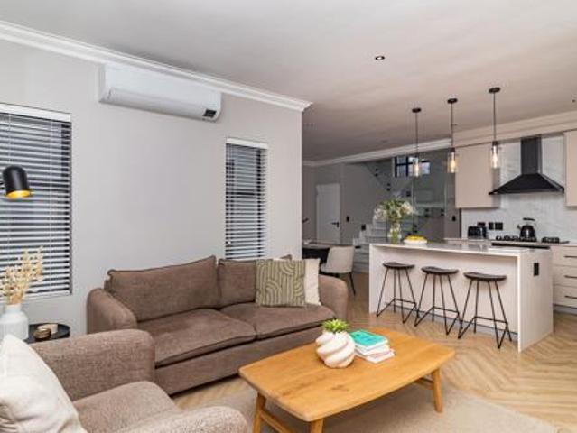House for sale in Cape Town, Western Cape