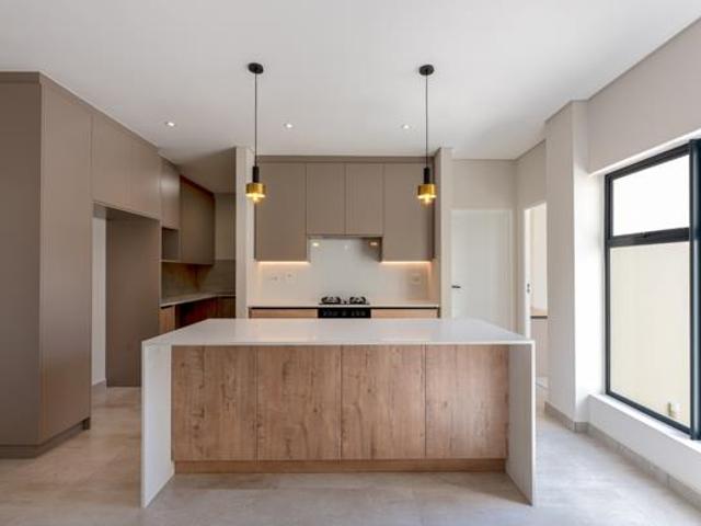 House for sale in Cape Town, Western Cape