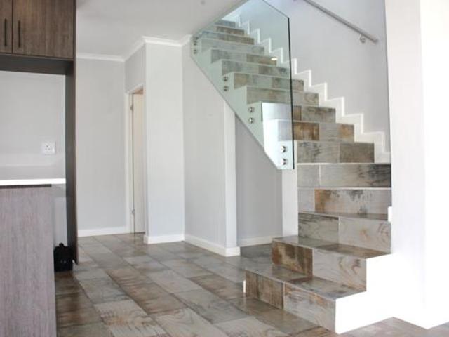 House for sale in Cape Town, Western Cape