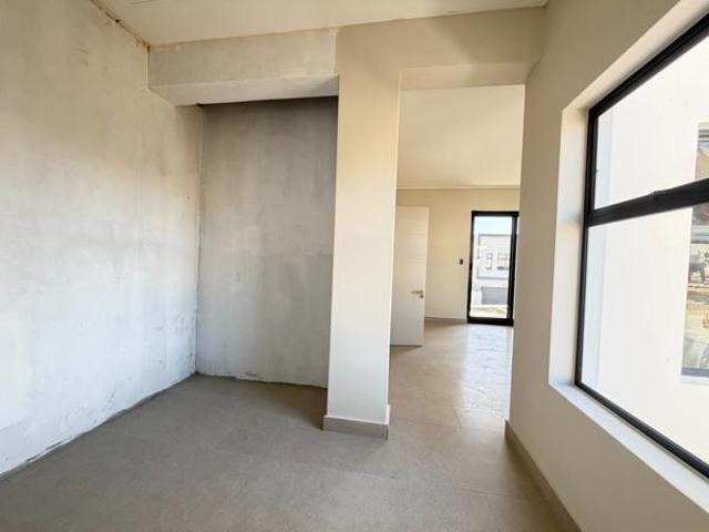 House for sale in Cape Town, Western Cape