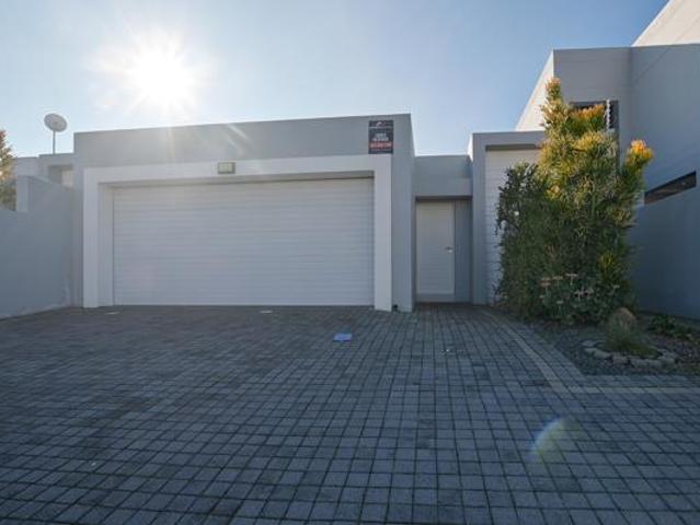 House for sale in Cape Town, Western Cape