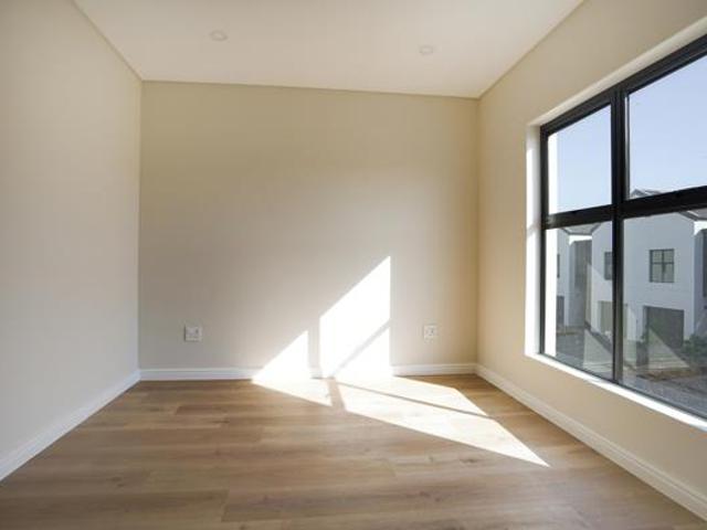 House for sale in Cape Town, Western Cape
