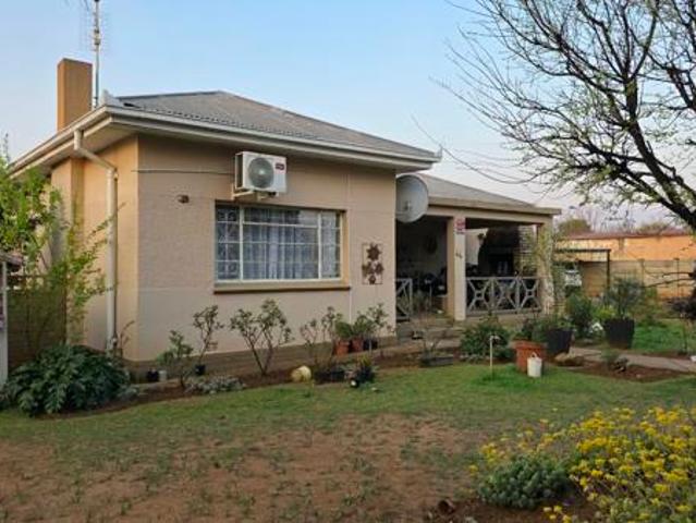 House for sale in Queenstown, Eastern Cape