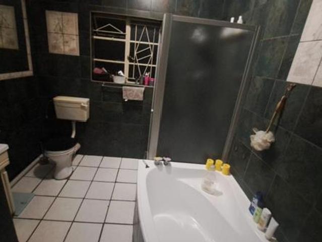 House for sale in Oranjeville, Free State
