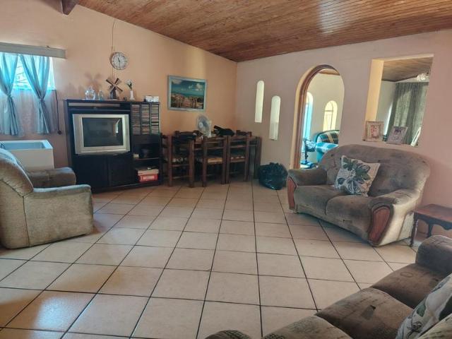 House for sale in Sasolburg, Metsimaholo Local Municipality