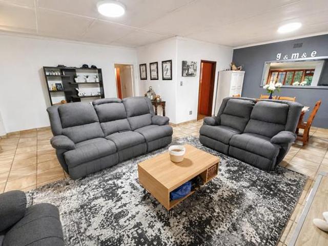 House for sale in Oranjeville, Free State