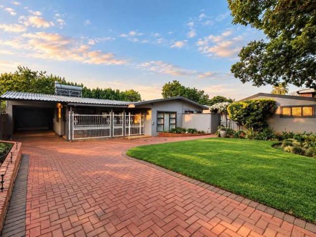 House for sale in Sasolburg, Metsimaholo Local Municipality