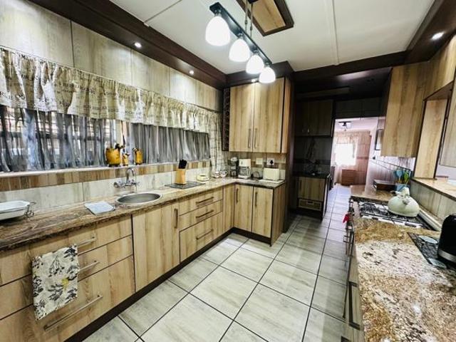 House for sale in Oranjeville, Free State