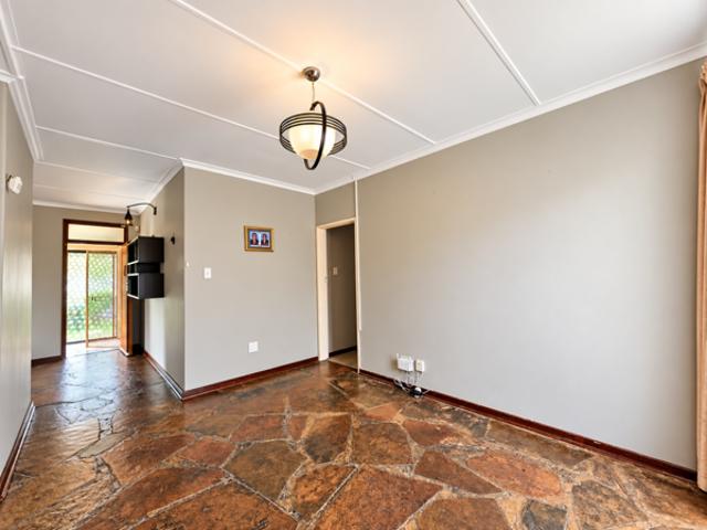 House for sale in Sasolburg, Metsimaholo Local Municipality