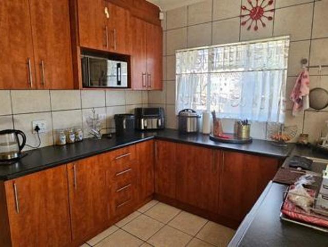 House for sale in Oranjeville, Free State