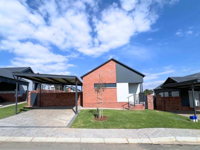 House for sale in Waterkloof, Gauteng