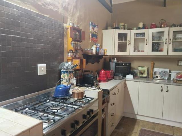 House for rent in North West