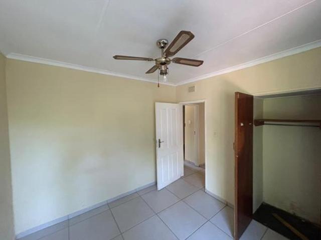 House for rent in North West