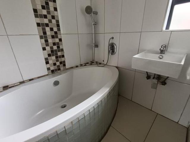 House for rent in North West